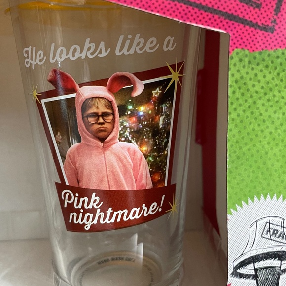 A Christmas Story Collector Pint Glasses & Leg Lamp Ice Cube Tray New Gift Set - Picture 5 of 6